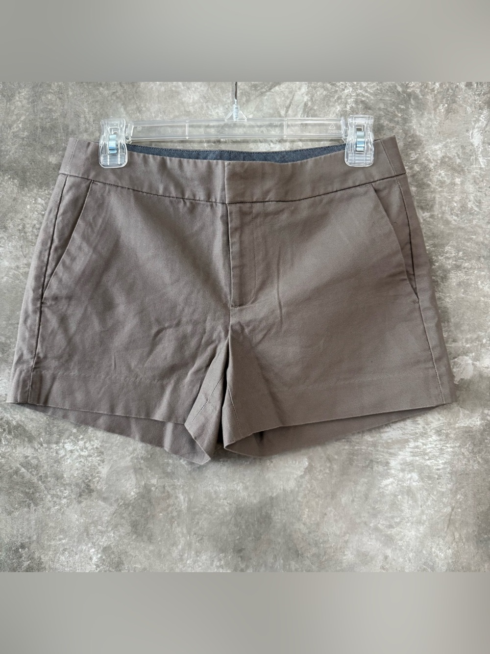 Banana Republic High-Waist Tailored Shorts in Taupe (love 27)